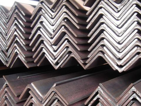 Уголок металлический в Полоцке